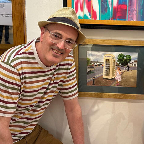 Artist Daragh Corcoran with digital painting of Hull